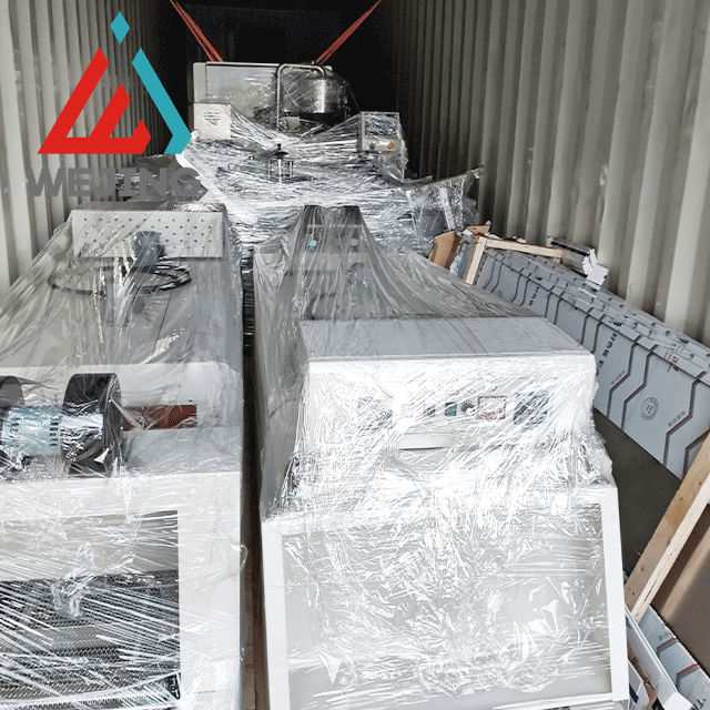 충진 라벨링 기계 선적 및 배송