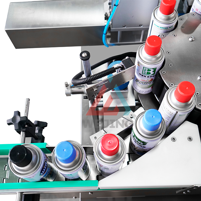 에어로졸 충전 라인용 라벨링 스티커 기계