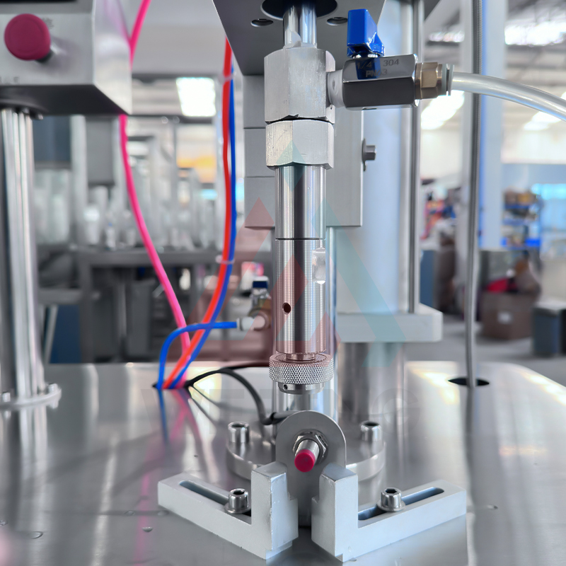 WJERZ-150 소형 BOV 에어로졸 캔 충전 외부 압착 기계 