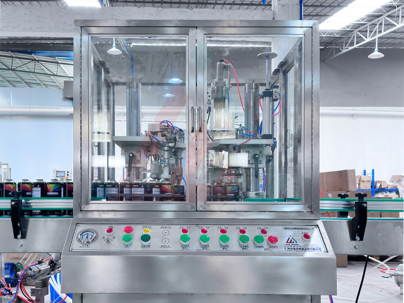 QGJ70 자동 윤활 에어로졸 충전 라인 - 고정밀 ±1% 분당 60-70캔